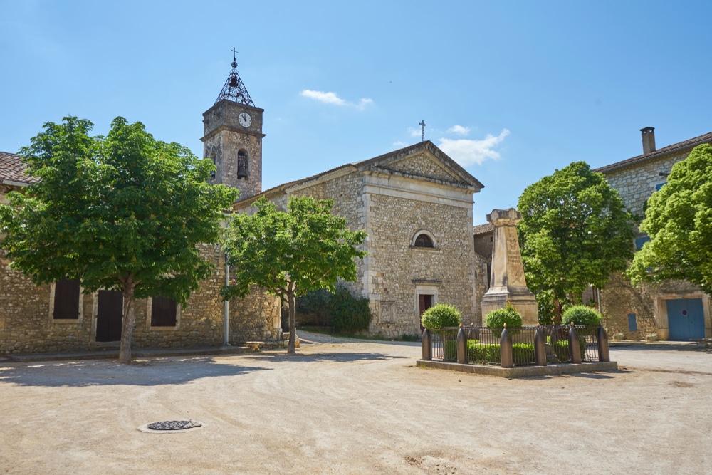 beau village aiguèze gard