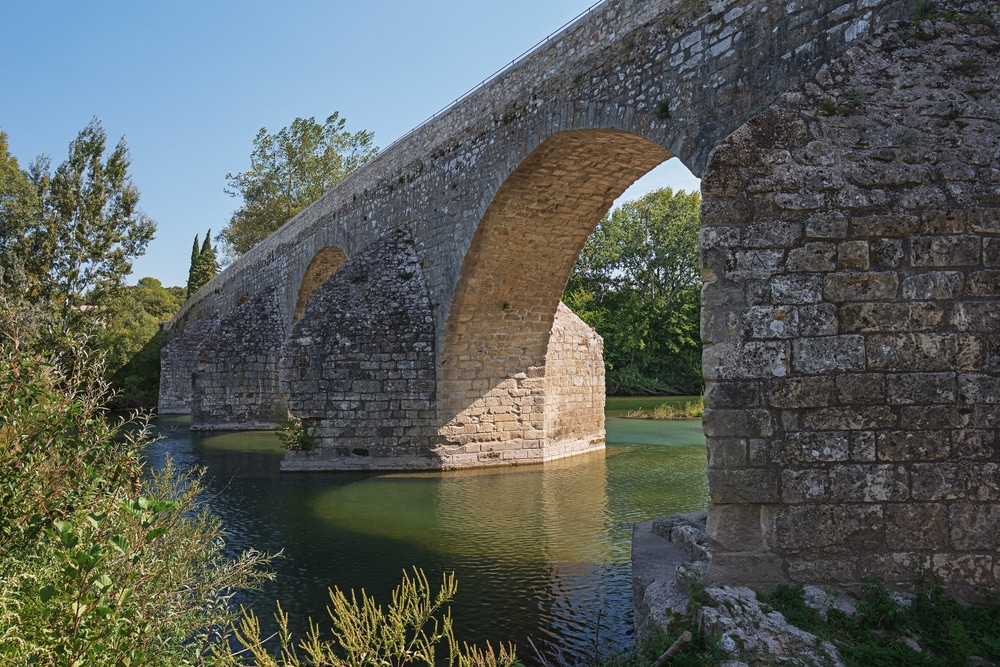 beau village La Roque-sur-Cèze