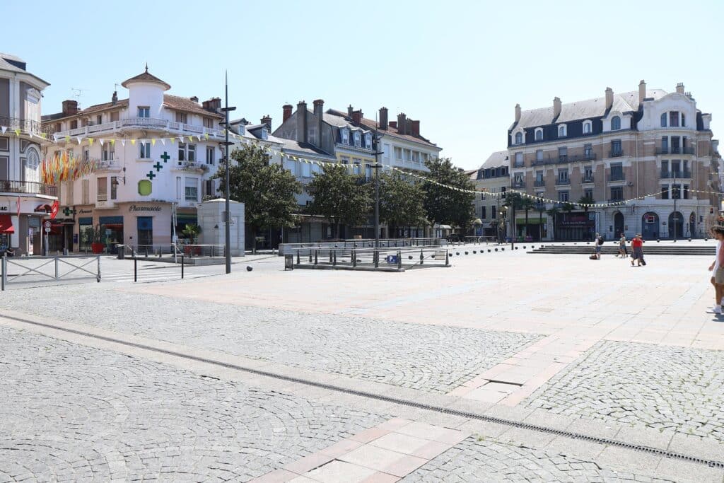 Tarbes rue Samedis piétons