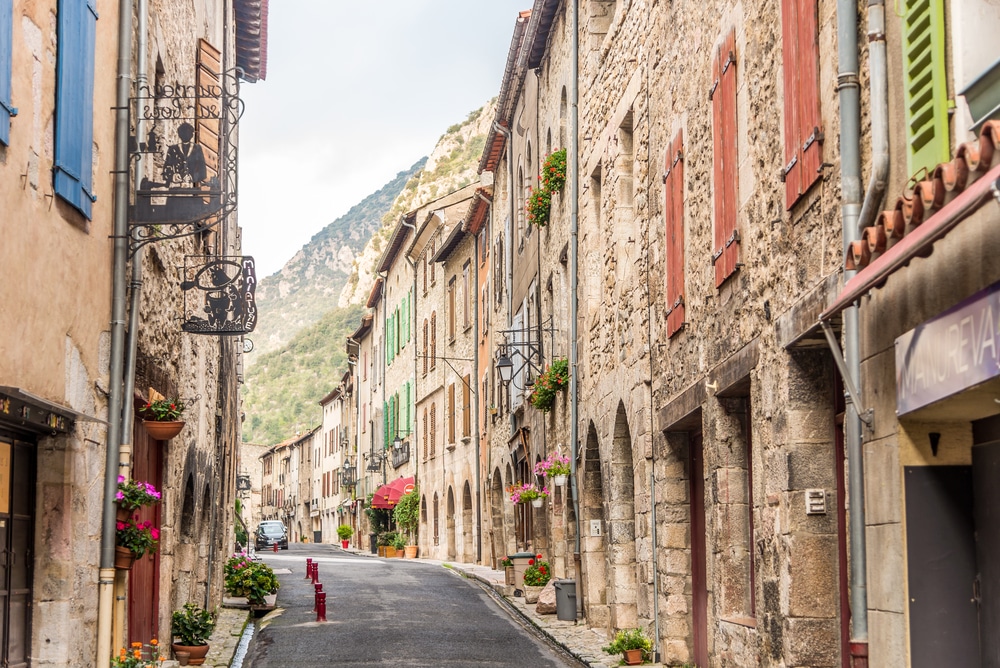 pyrénées orientales village
