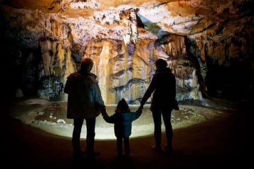 La grotte de Bédeilhac (Ariège) se visite en famille. ©S.Meurisse ADT09 - 2020