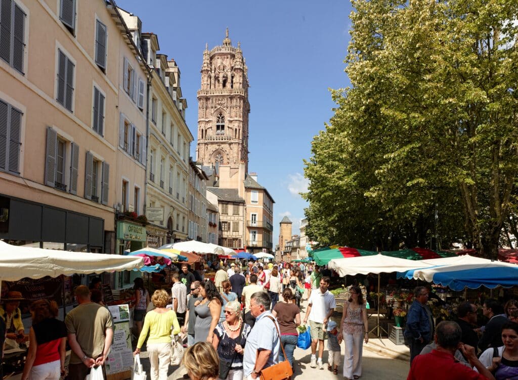 Le marché de Rodez, l'un des plus beaux d'Occitanie.