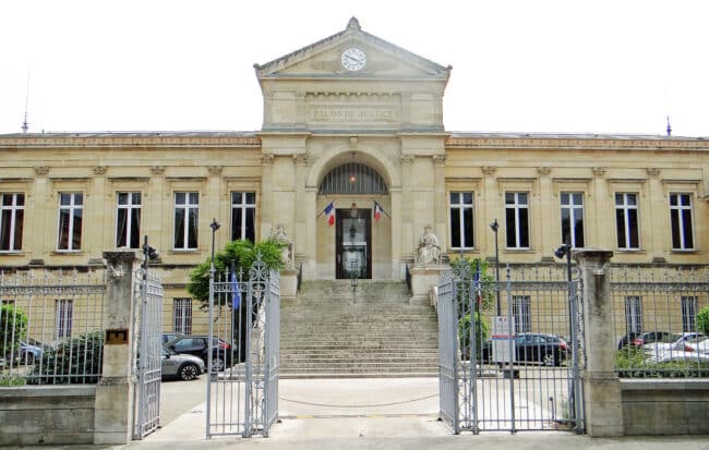 Palais justice tribunal Agen