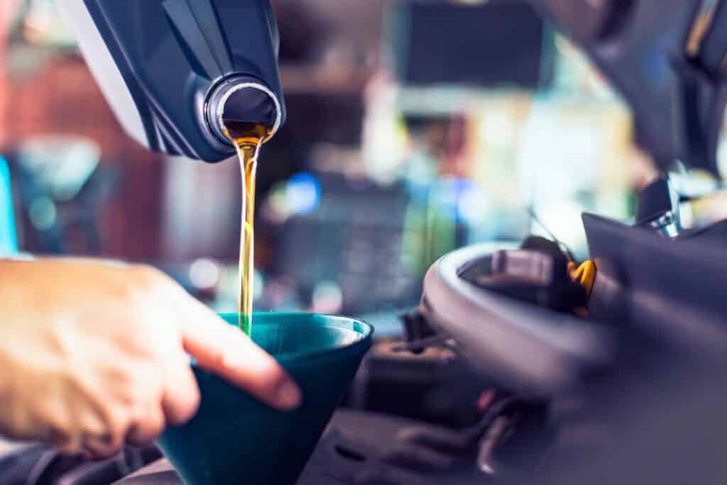 Huile-moteur-voiture