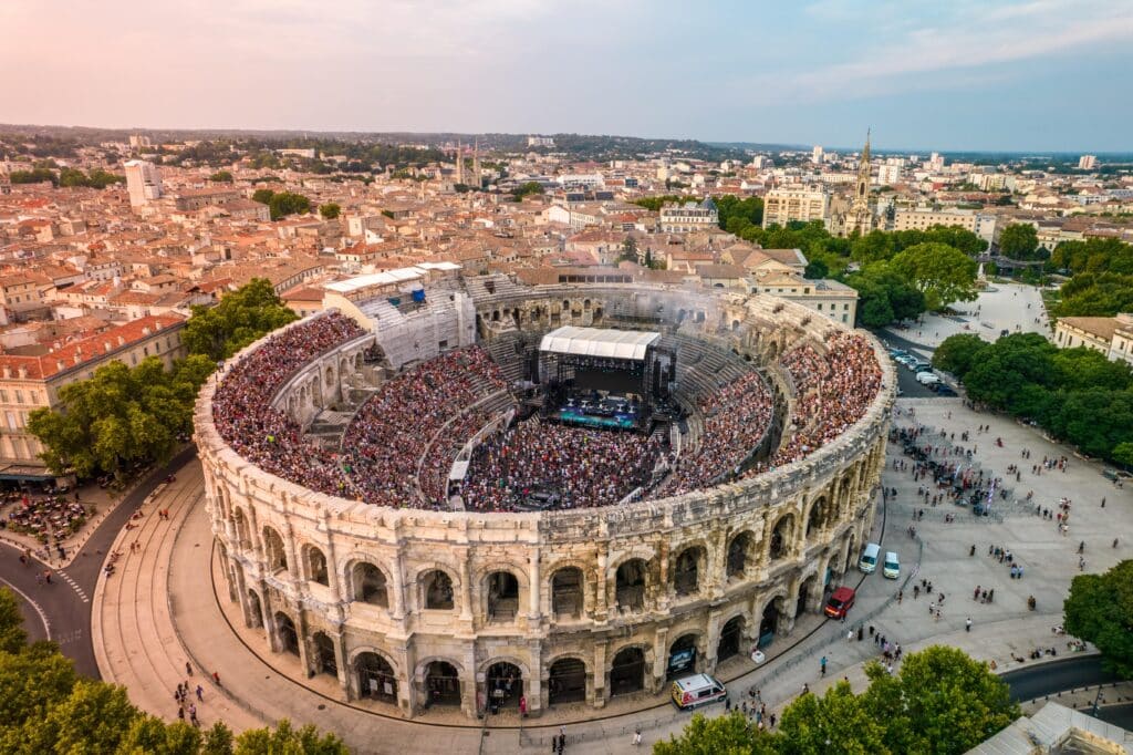 Nîmes Occitanie Antiquité