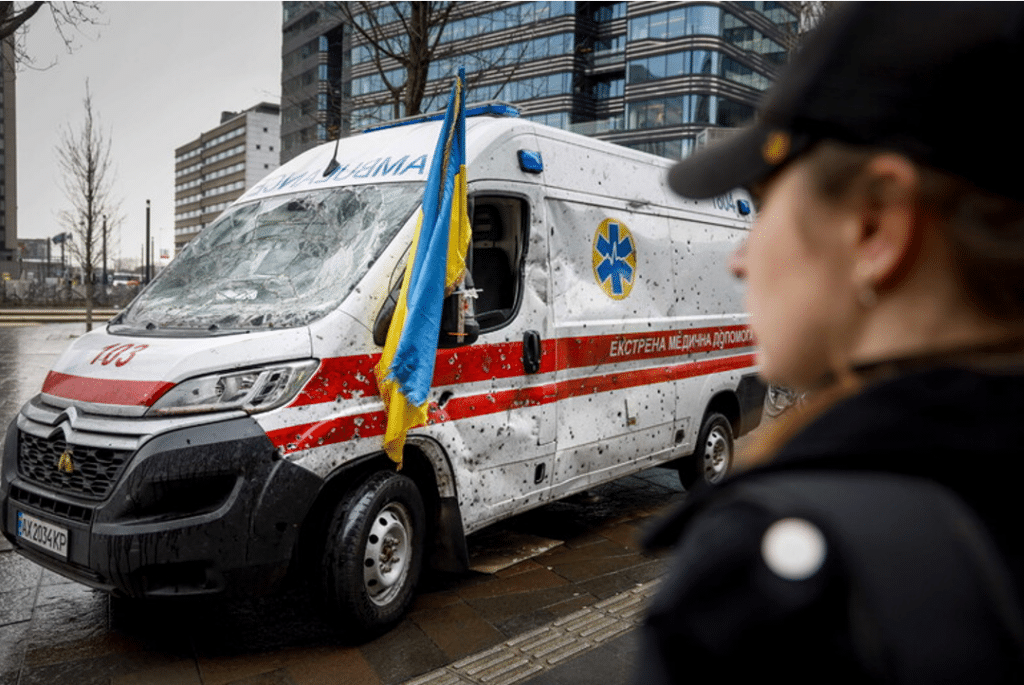ambulance place Saint-Pierre