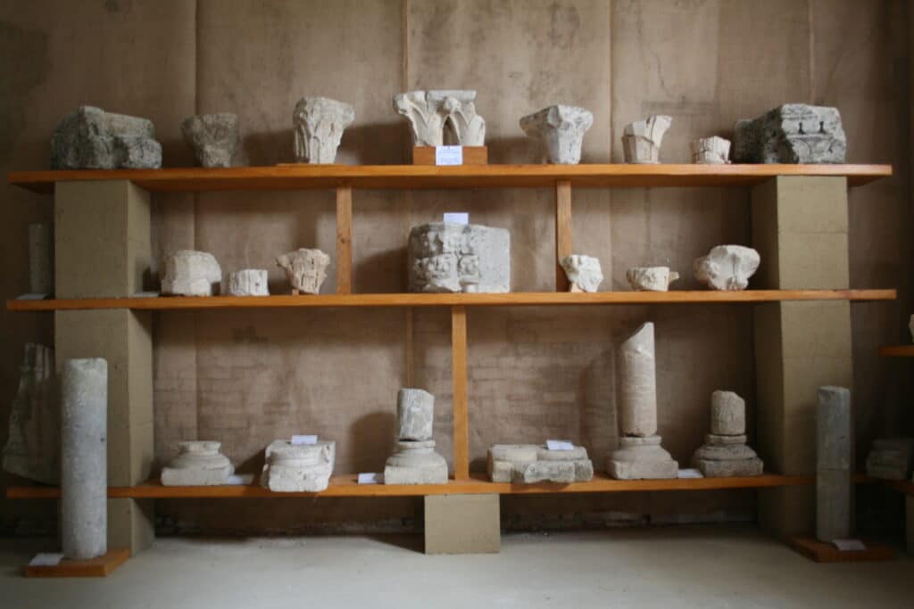 Un musée permet de découvrir quelques pièces appartement initialement à l'abbaye de Grandselve.