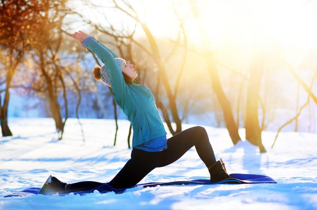 yoga neige