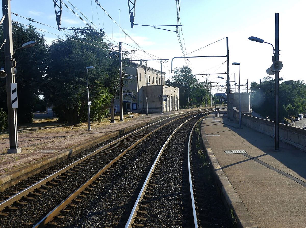 Train Tarascon-sur-Rhône
