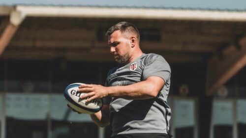 François Cros à l'entraînement pour préparer le déplacement à Toulon en quart de finale de la Champions Cup.