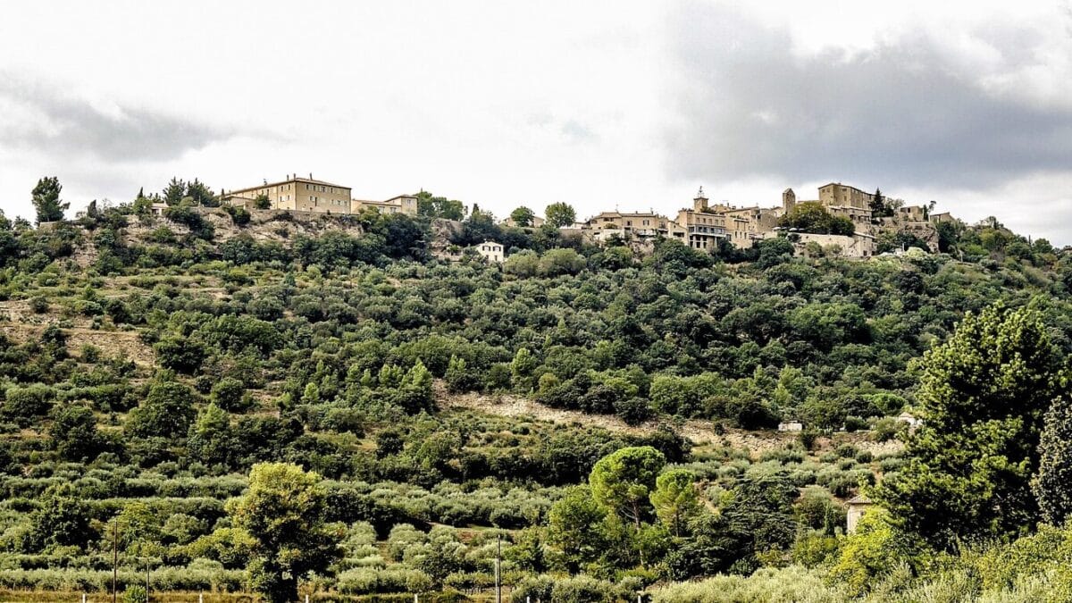 village (Alpes de Haute Provence)