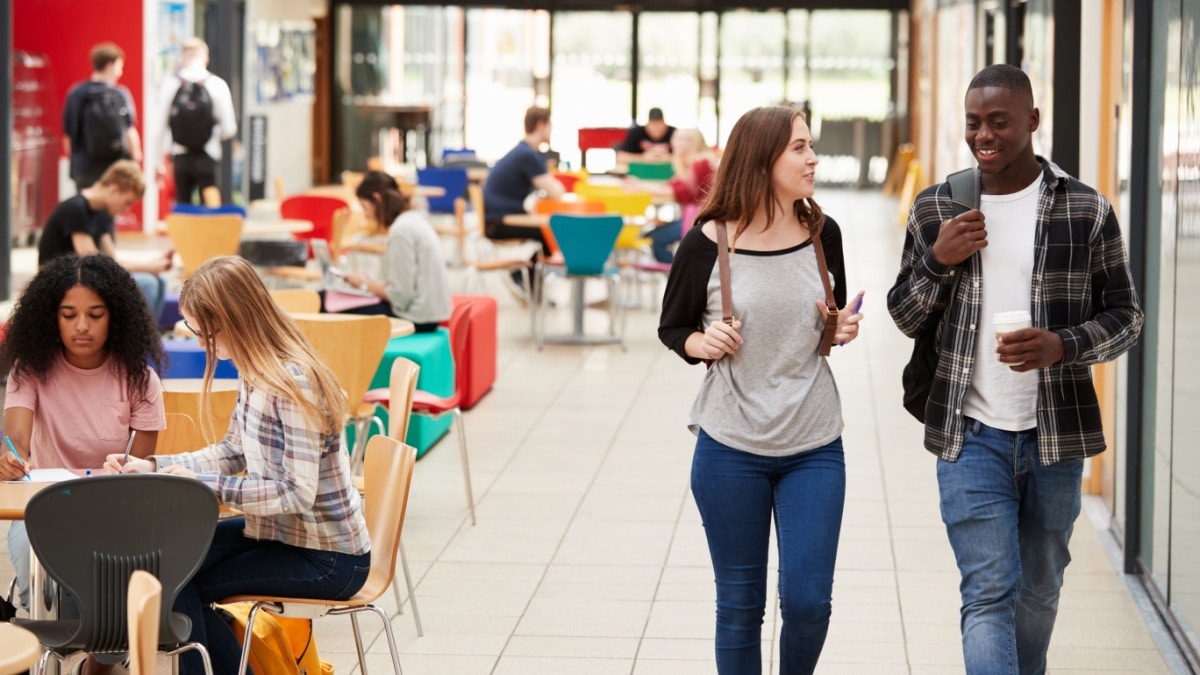 Les résidences étudiantes disposent souvent d'espaces communs.