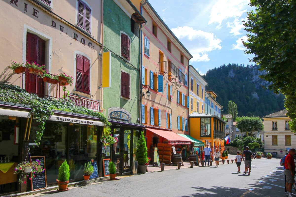 village (Alpes de Haute Provence)