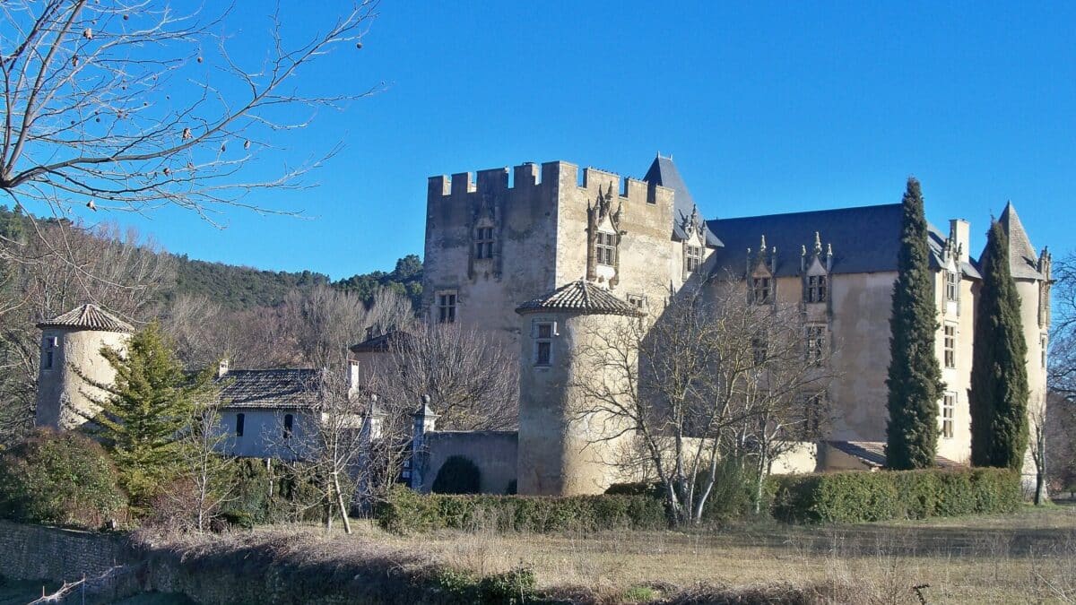 châteaux Alpes-de-Haute-Provence