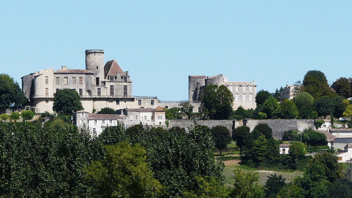 châteaux Lot-et-Garonne