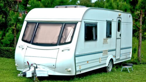 Des caravanes de gens du voyages se sont installées à Coursan.