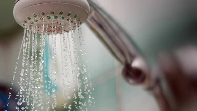 Alors que le tarif de l'eau augmente le 1er juin à Toulouse, la Métropole ouvre la distribution de kits économiseur d'eau.