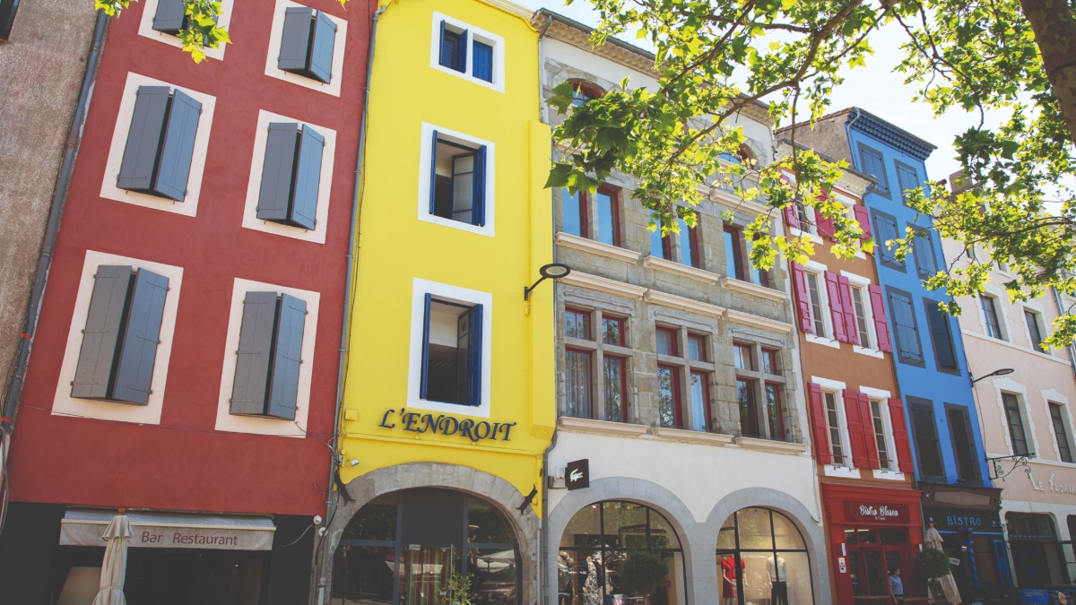 Plusieurs immeubles ont eu droit à un ravalement de façade à Carcassonne.