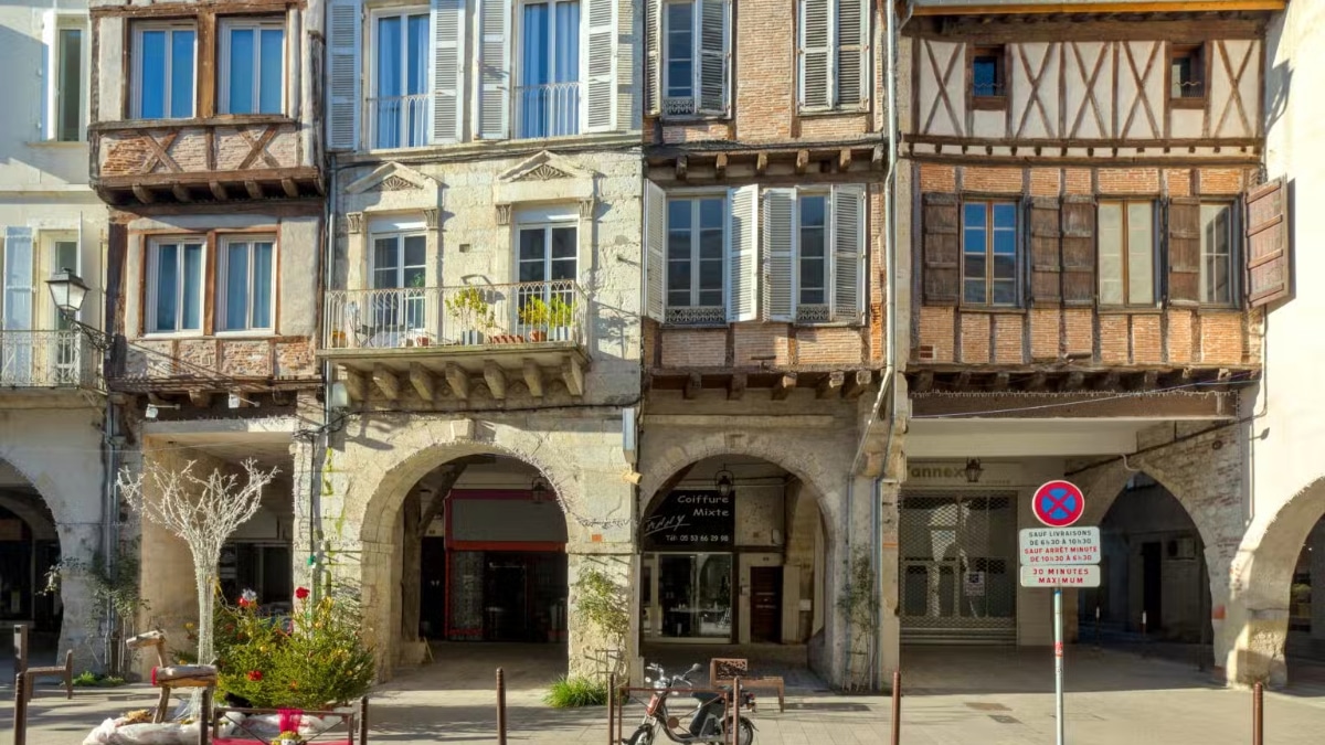 La rue Cornières à Agen.