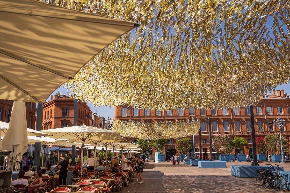 L'ombrière installée place du Capitole l'été est le résultat de la participation citoyenne.