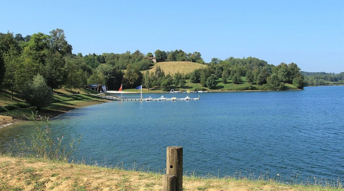 L'eau lac du Magnoac est d'excellente qualité.