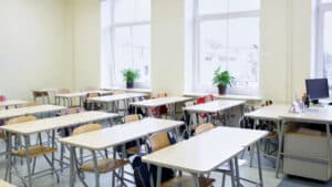 La rentrée 2025 dans les collèges publics du Gers accueillera 6 788 élèves, avec une légère hausse de 0,7 % par rapport à l’an dernier.