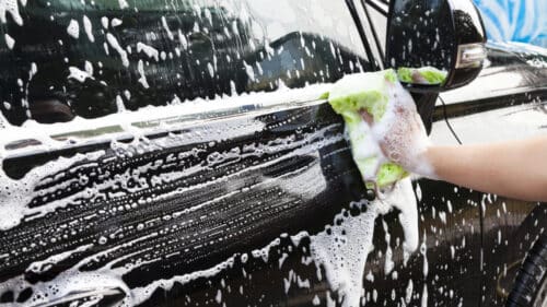 Soixante-et-une communes de Haute-Garonne sont concernées par des restrictions d’eau, avec des mesures qui touchent l’arrosage, le lavage et le remplissage des piscines.