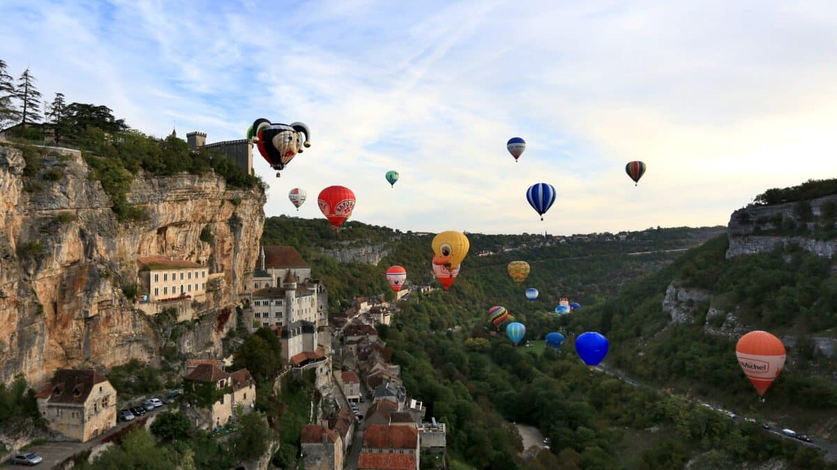 spectacle Rocamadour Montgolfières