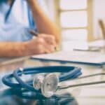 Des médecins volontaires assureront deux consultations par mois dans les 28 zones en tension pour lutter contre les déserts médicaux