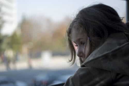 enfant précarité pauvreté