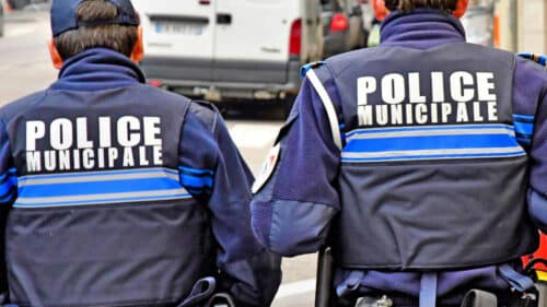 Sécurité à Toulouse : Le maire de Toulouse annonce l’installation de 717 caméras de vidéoprotection d’ici fin 2025 pour renforcer la sécurité dans l’espace public.
