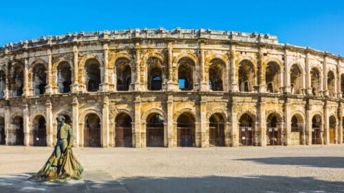 Nîmes réunit des experts du monde entier pour restaurer ses Arènes.